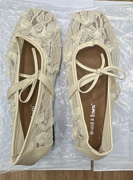  Giày bb voan hoa trắng 37 