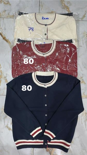  áo khoác len CDG cổ viền màu đỏ 