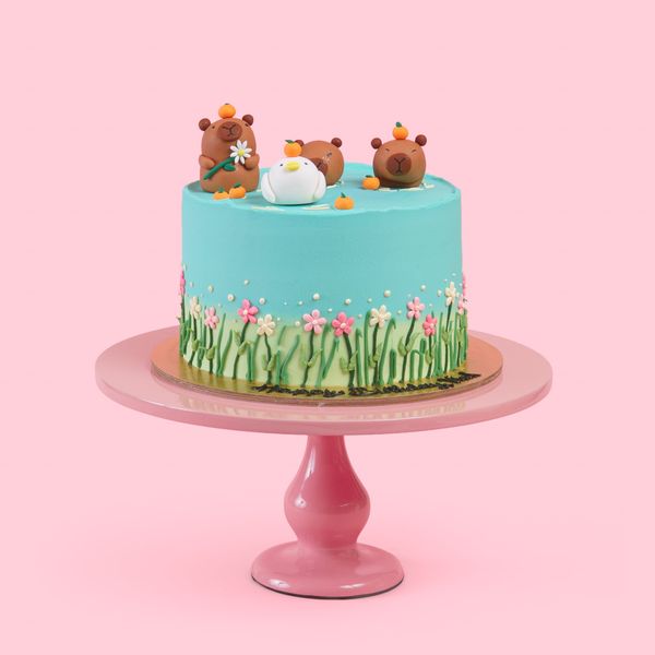 Bánh Sinh Nhật Capybara Tắm Hồ Đáng Yêu