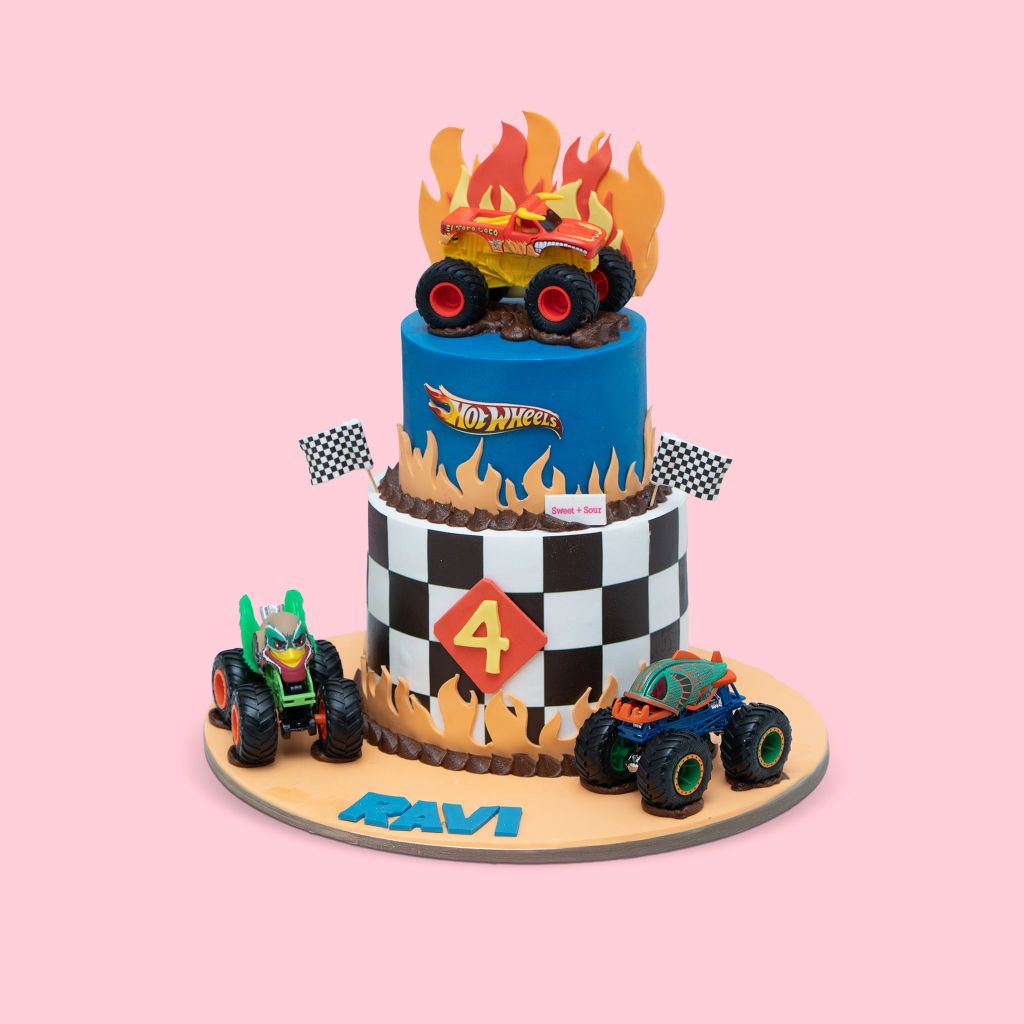 Bánh Sinh Nhật Xe Tải Quái Vật Hot Wheels Monster Truck