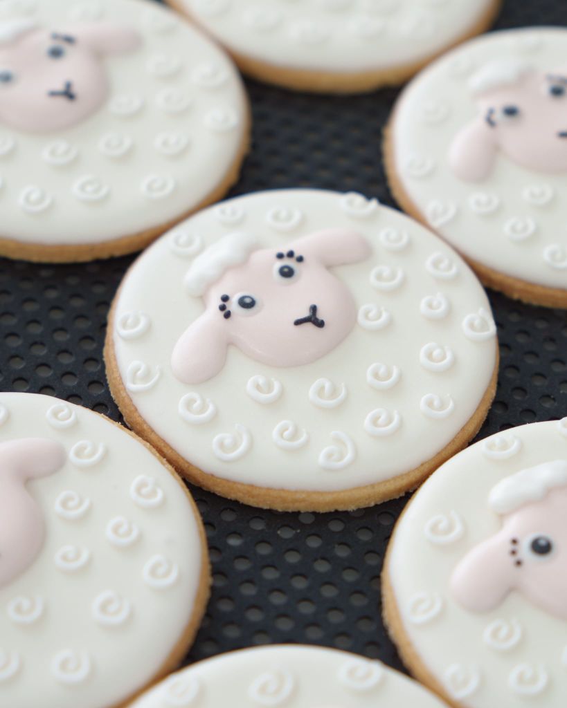 Custom Cookie Chủ Đề Chú Cừu Đáng Yêu
