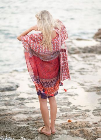  Đầm Cánh Dơi Đỏ Kết Kim Loại Cotton Isla Bonita 
