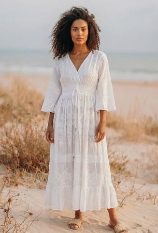  Maxi Trắng Kết Cườm Thêu Hoa Cao Cấp Isla Bonita 