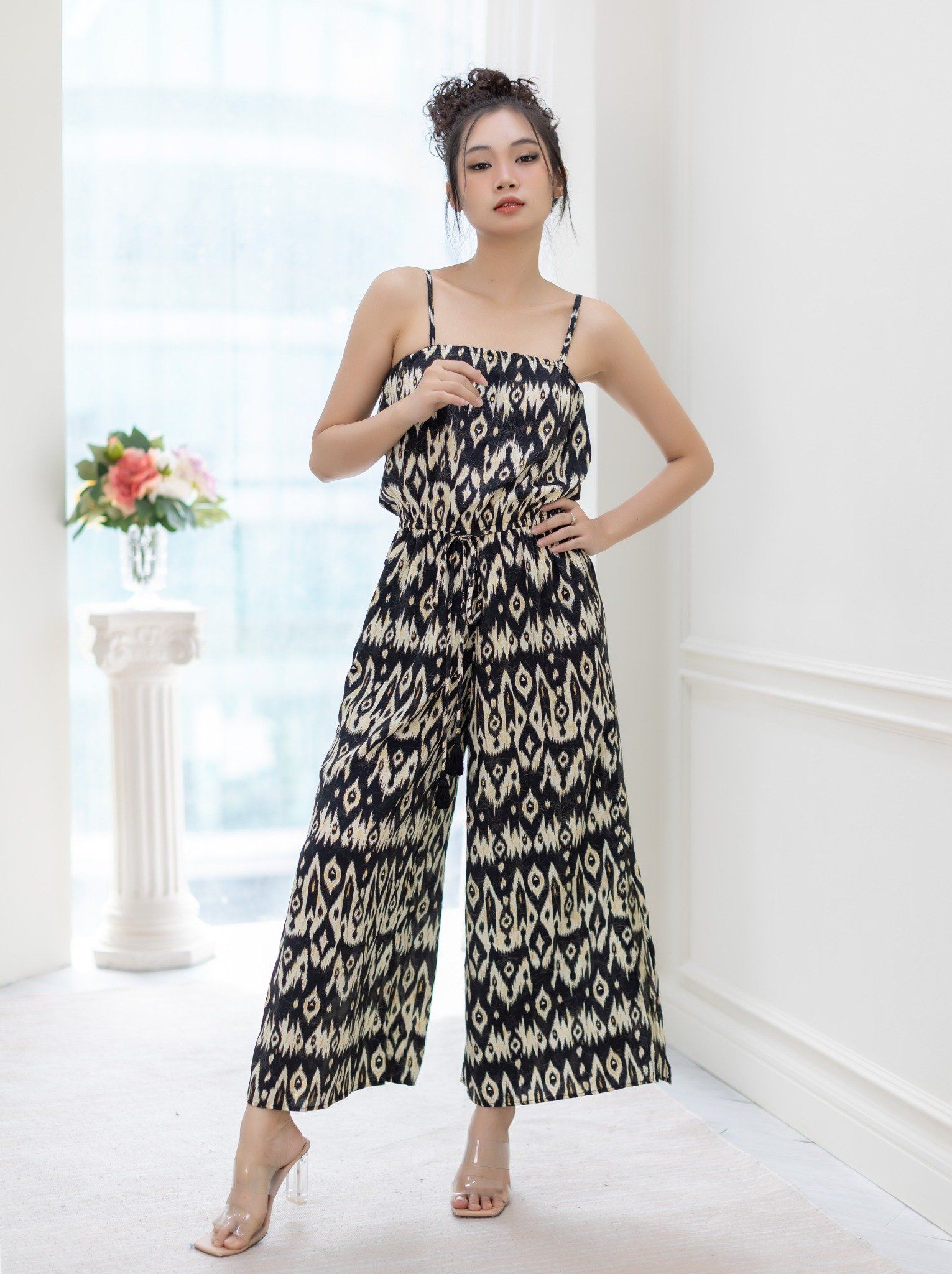 Jumpsuit 2 Dây Ánh Kim Lụa Isla Bonita