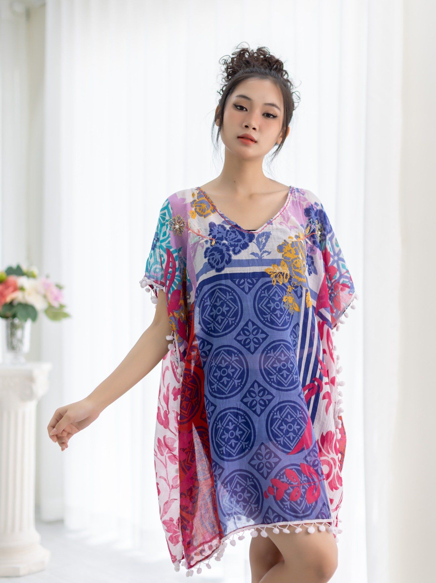 Đầm Kimono Thêu Kết Hạt Cotton Isla Bonita