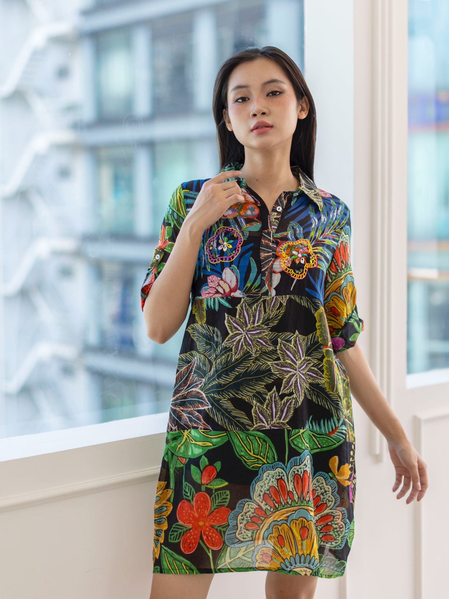 Đầm Sơ Mi Thêu Kết Hạt Cotton Isla Bonita