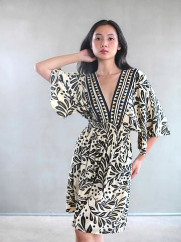  Đầm Kimono Hoa Lá Ánh Kim Cotton Isla Bonita 