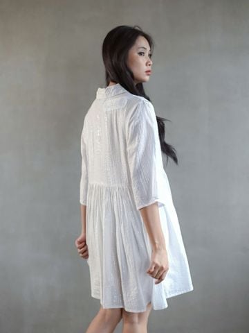  Đầm Sơ Mi Trắng Kết Hạt Ánh Kim Cao Cấp Isla Bonita 
