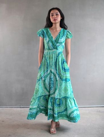  Maxi Xanh Cổ V Lụa Ánh Kim Isla Bonita 