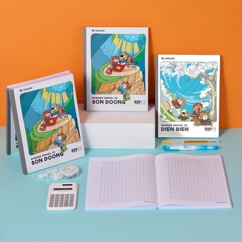 Tập dán gáy 200 trang 4 ô ly ngang 2mm 70 gsm Thiên Long Buddies Travel NB-153 – Mẫu ngẫu nhiên