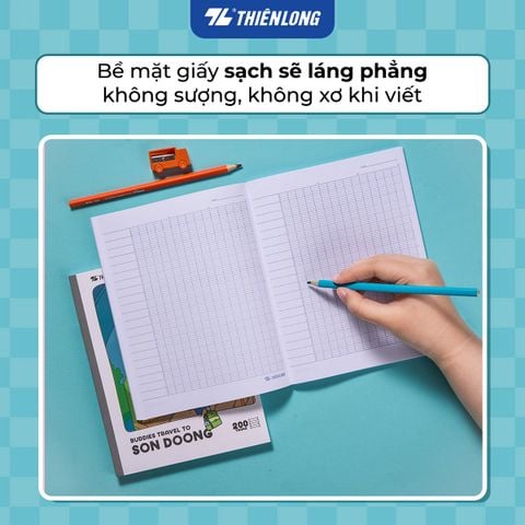 Tập dán gáy 200 trang 4 ô ly ngang 2mm 70 gsm Thiên Long Buddies Travel NB-153 – Mẫu ngẫu nhiên