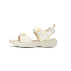  Giày Sandal Bé Gái Biti's Lovely Màu Kem BEG006300KEM 