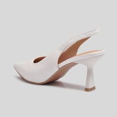  Sandal Biti's Nữ Màu Trắng BFW006888TRG 
