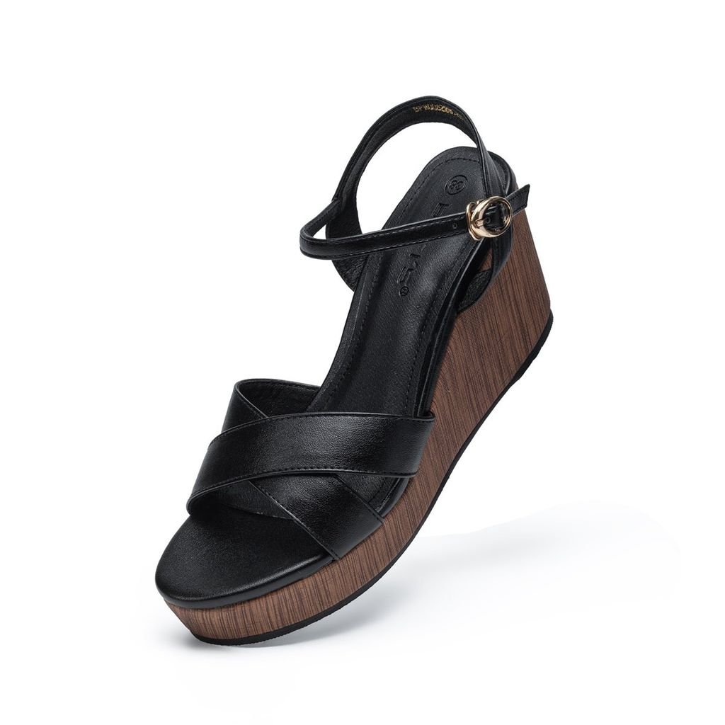  Sandal Đế Xuồng Biti's Nữ Màu Đen BPW006288DEN 