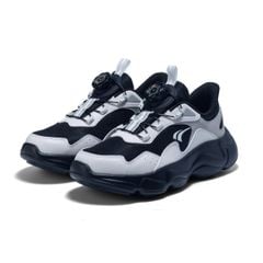  Giày Thể Thao Biti's Trẻ Em Màu Đen BSB009400DEN 