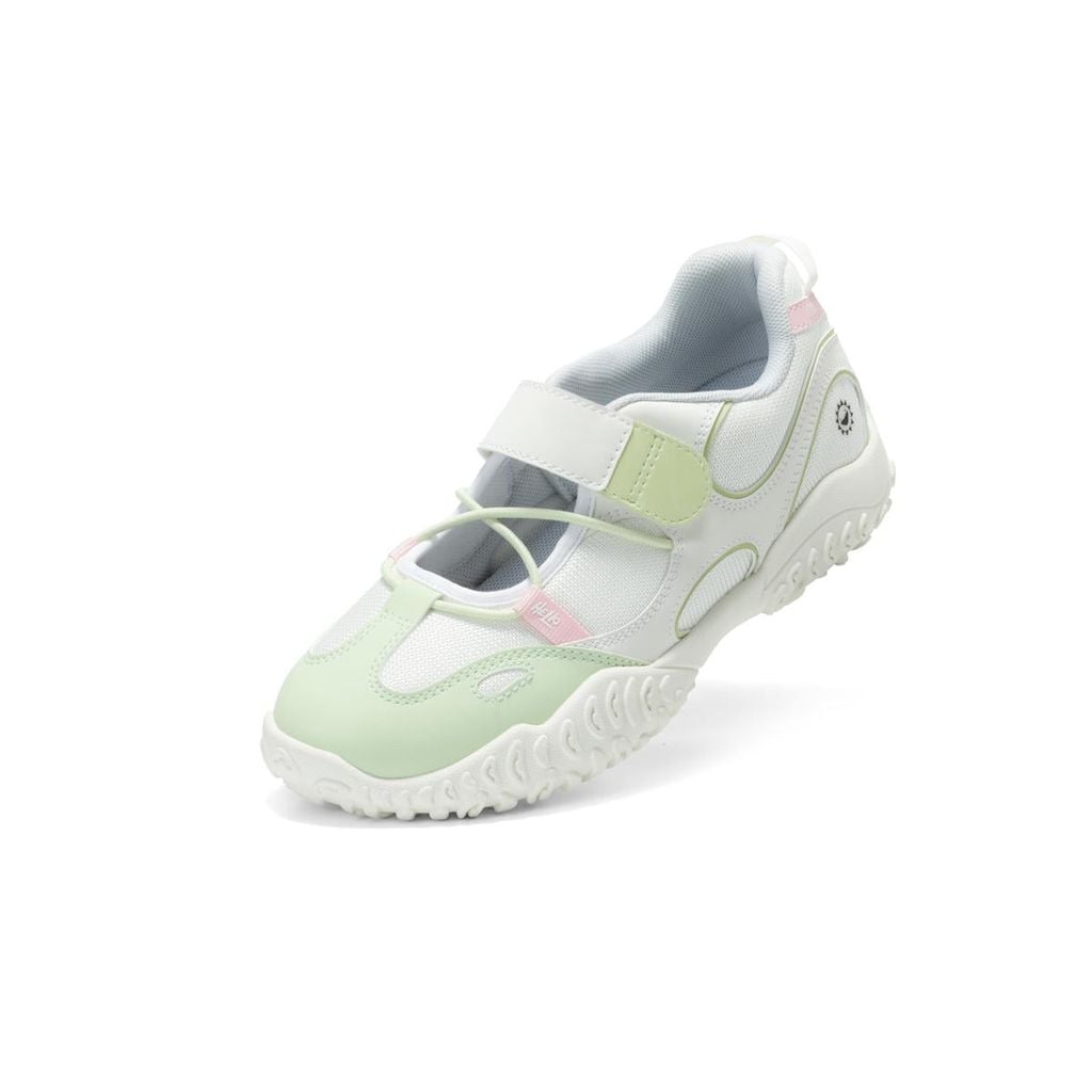  Giày Thể Thao Teen Nữ Biti's Helio Màu Xanh Lá Cây BSG011200XLC 