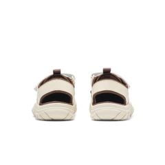  Giày Thể Thao Bé Gái Biti's Basic Màu Kem BSG011600KEM 