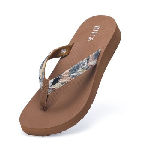  Dép Xốp Biti's Nữ Màu Nâu BXW022000NAU 