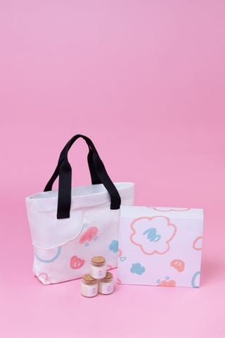  [Gift] Combo quà tặng Túi xách - Nến  - Hộp quà 20/10 HOPVANEENOOO00_TUIVACHAMOOO00 (số lượng có hạn) 