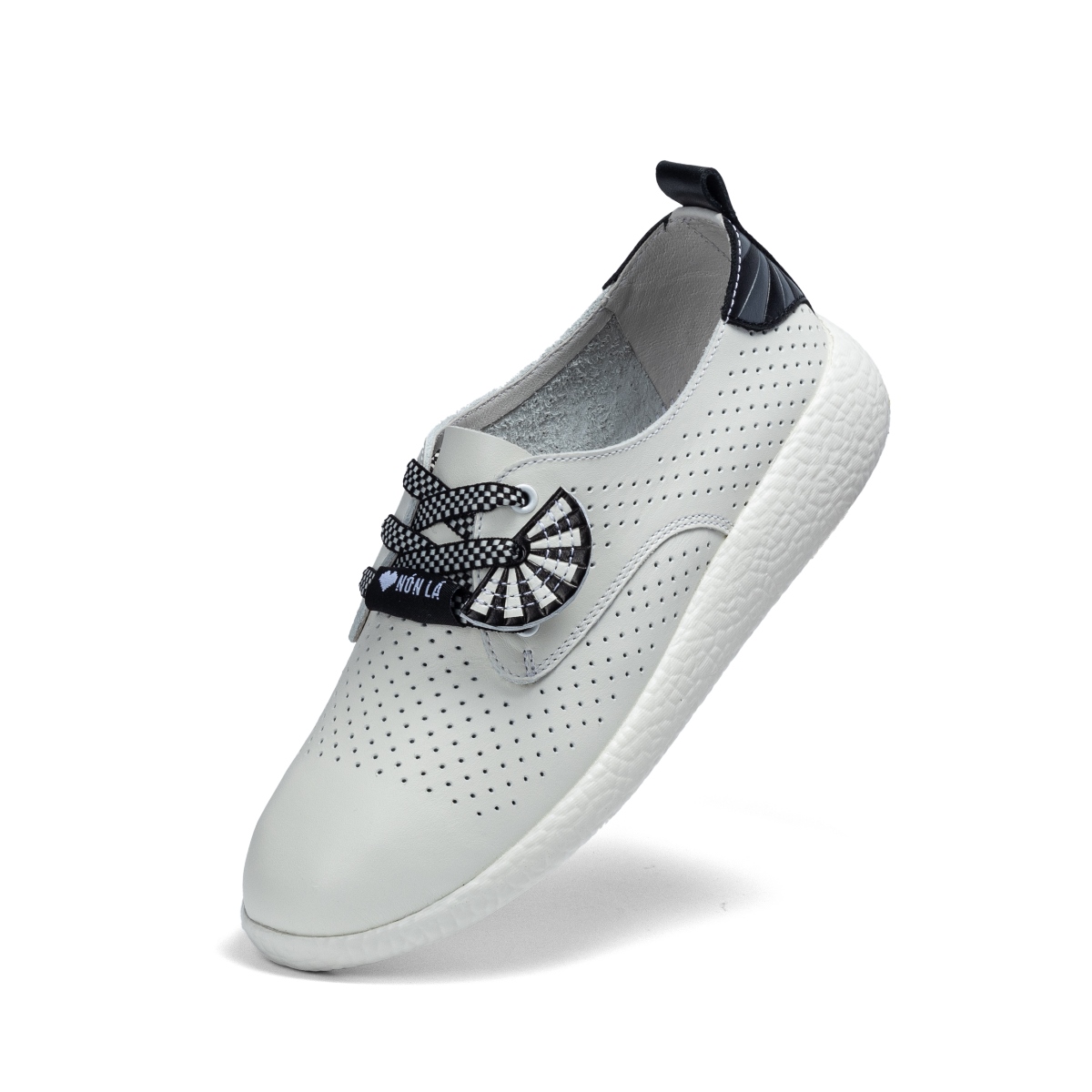 Giày Thể Thao Gosto GSW000700TRG Bitis - Bitis Hunter