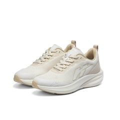  Giày Thể Thao Biti's Hunter Core Nữ Màu Kem HSW010800KEM 