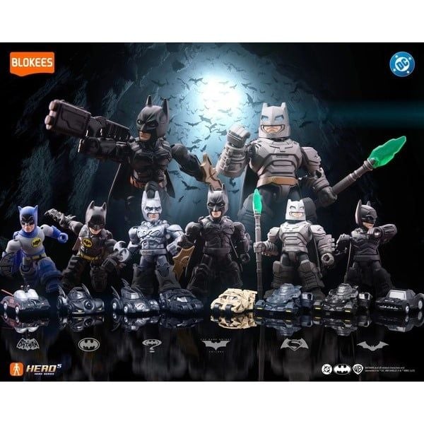  Hộp Mù Blokees Defender Version DC DV01 Batman Legendary Assemble 75701 