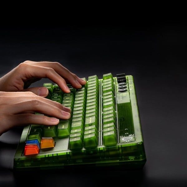  Bàn Phím Cơ 8Bitdo Retro 87 Mechanical Keyboard Xbox Edition 