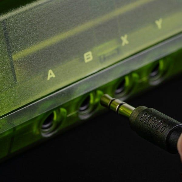  Bàn Phím Cơ 8Bitdo Retro 87 Mechanical Keyboard Xbox Edition 