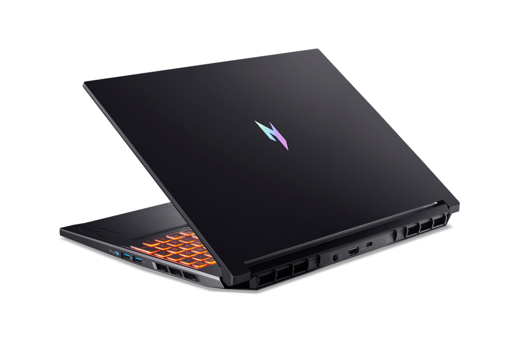 Laptop Gaming Acer Nitro ProPanel ANV16-72-782F (Core 7 240H | GeForce RTX™ 5050 8GB | 16GB | 512GB | 16