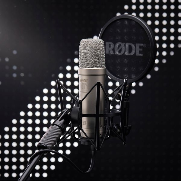 Micro Rode NT1 5th Generation
