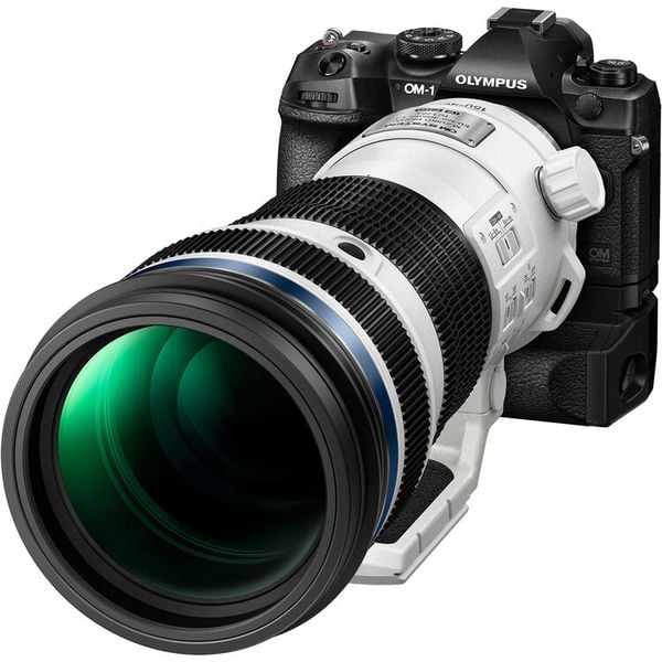 Ống kính OM SYSTEM M. Zuiko 150-400mm F4.5 TC 1.25 IS PRO