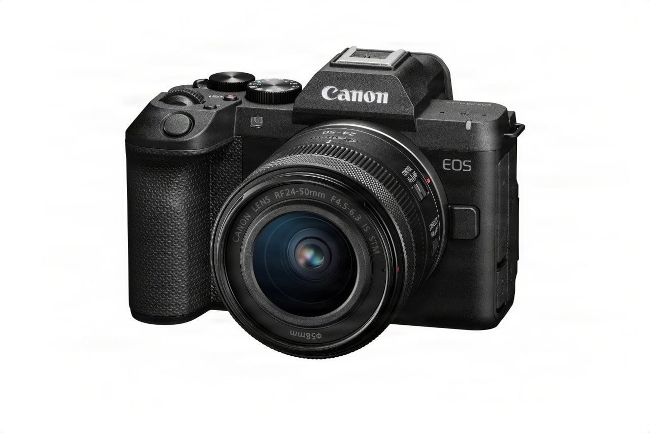 R8 Mark II kèm ống kính RF24-50mm f/4.5-6.3 IS STM