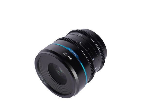 Ống kính Cine SIRUI Night Walker 35mm T1.2