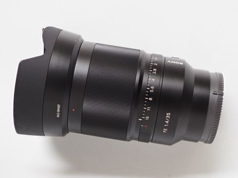 Ống kính Sony FE 35mm F1.4 ZA Distagon T*