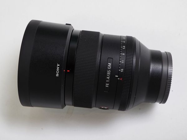 Ống kính Sony FE 85mm F1.4 GM cũ (đã qua sử dụng - 96%)
