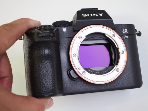 Máy ảnh Sony A7M3 (máy qua sử dụng, độ mới từ 86-90%)