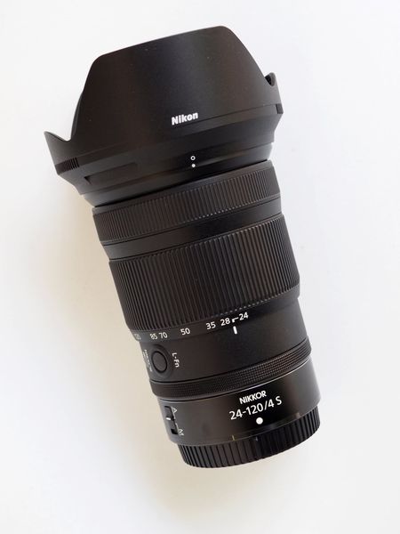 Ống kính Nikon Z 24-120mm F4 S cũ (đã qua sử dụng - 99%)