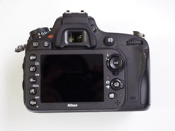 Máy ảnh Nikon D610 (qua sử dụng)