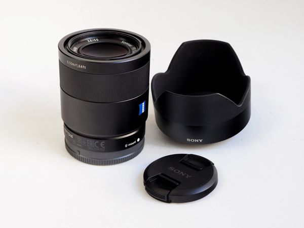 Ống kính Sony FE 55mm F1.8 ZA Carl Zeiss Sonnar T* (đã qua sử dụng)