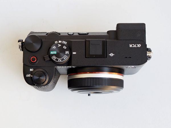 Lens TTArtisan 24mm F3.8 AF Pancake