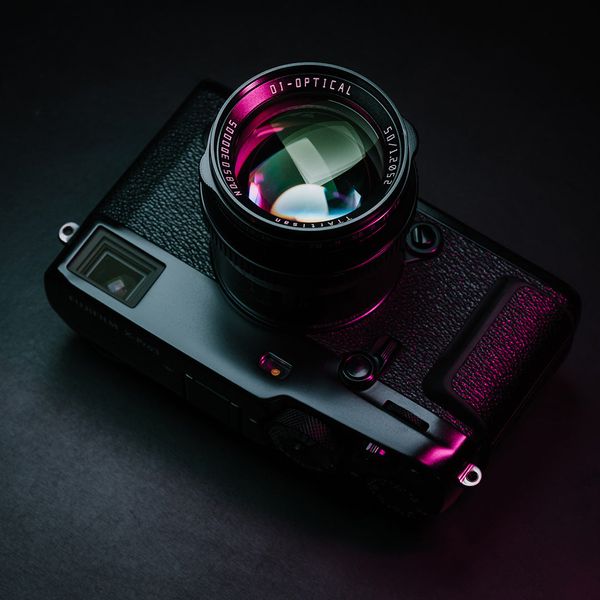 Ống kính TTArtisan 50mm F1.2