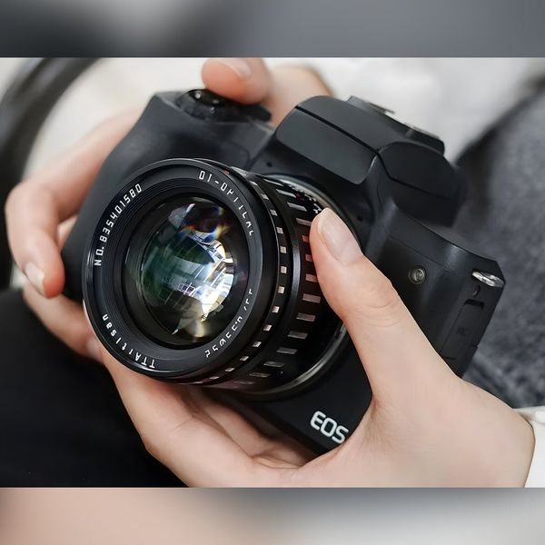 Ống kính TTArtisan 50mm F0.95