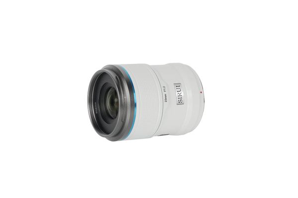 Ống kính SIRUI Sniper 23mm F1.2 autofocus