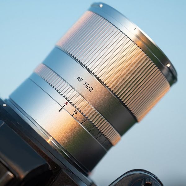 Ống kính TTArtisan AF 75mm F2