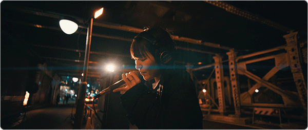 Ống kính SIRUI 20mm T1.8 Anamorphic 1.33X Autofocus Sony E cũ (đã qua sử dụng)