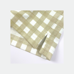 Áo polo nam Papka 1122 họa tiết Gingham màu kem nhẹ nhàng, thanh lịch, dễ phối cho phong cách tối giản