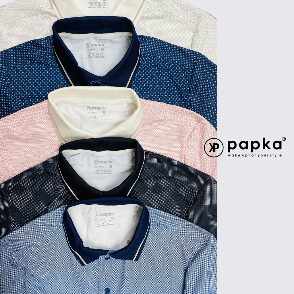 Áo polo nam Papka 1122 màu xanh đen monogram cổ điển, form Regular rộng rãi, phối bo cổ trắng trẻ trung hiện đại