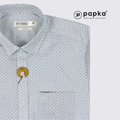 Áo sơ mi nam tay ngắn Papka có túi 1123 màu trắng chấm bi đen nhỏ cổ điển, trẻ trung và lịch sự