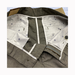 Quần short kaki nam Papka 2026 cao cấp màu xanh biển thêu hoa chìm tạo điểm nhấn hài hòa