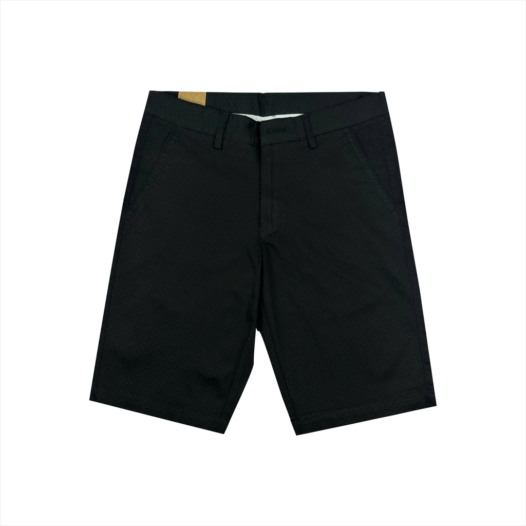 Quần short kaki nam Papka 2026 màu đen, thêu chỉ nổi tạo điểm nhấn trẻ trung.